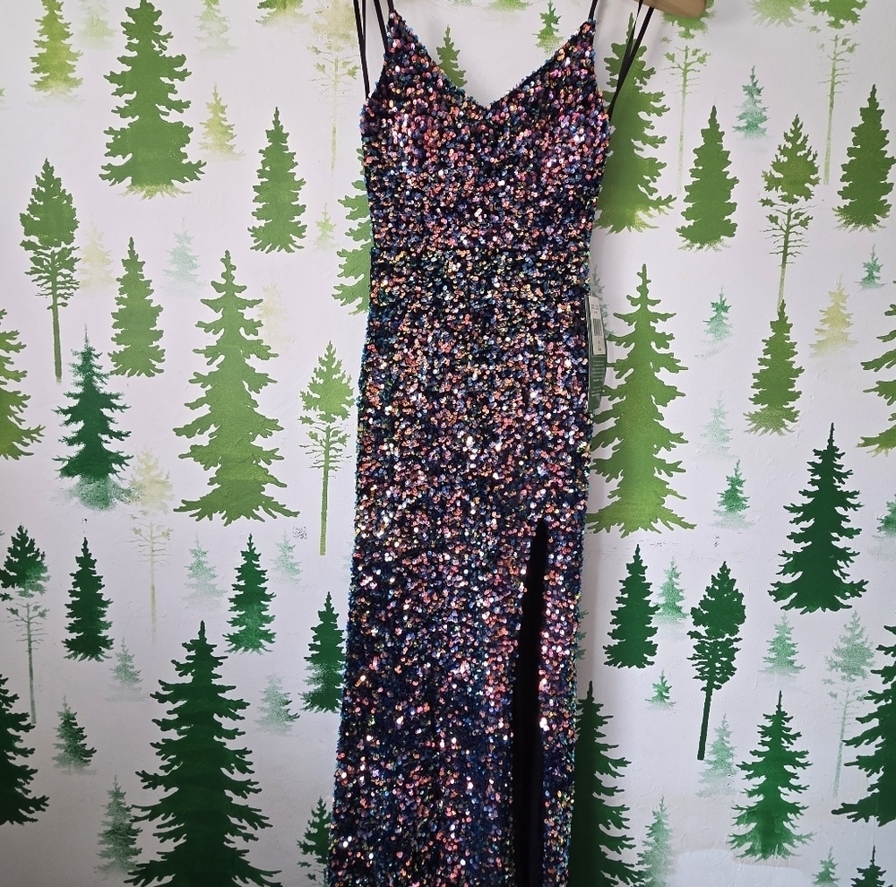 B. Smart Womens Sleeveless Sequin Juniors Bodycon Dress